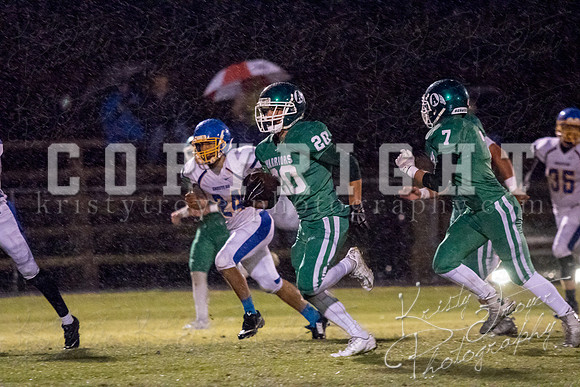 adair_vs_Chouteau_football_©KTROYERPHOTO-8254