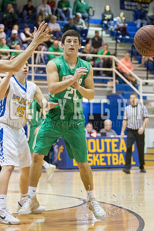 CHOUTEAU_VS_ADAIR_BASKETBALL_©KTROYERPHOTO-7136