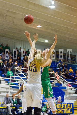 CHOUTEAU_VS_ADAIR_BASKETBALL_©KTROYERPHOTO-6005