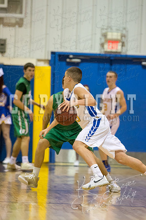 CHOUTEAU_VS_ADAIR_BASKETBALL_©KTROYERPHOTO-7197