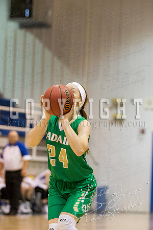 CHOUTEAU_VS_ADAIR_BASKETBALL_©KTROYERPHOTO-7040
