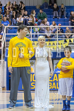 chouteau_basketball_homecoming_©KTROYERPHOTO-9572