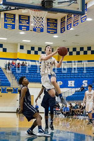 pryor_vs_hale_©KTROYERPHOTO-8487