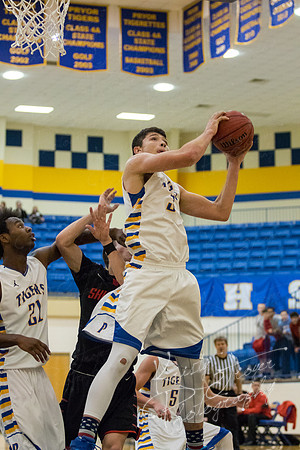 pryor_vs_skiatook_basketball_©KTROYERPHOTO-9451