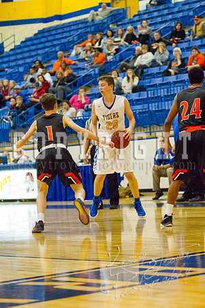 pryor_vs_tahlequah_basketball-0405