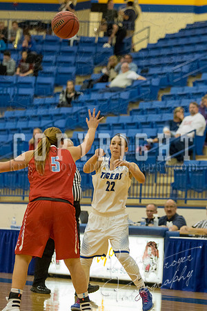 pryor_vs_collinsville_©KTROYERPHOTO-7399