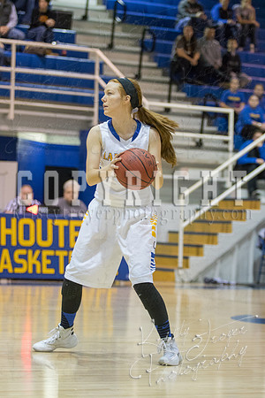 CHOUTEAU_VS_ADAIR_BASKETBALL_©KTROYERPHOTO-6888