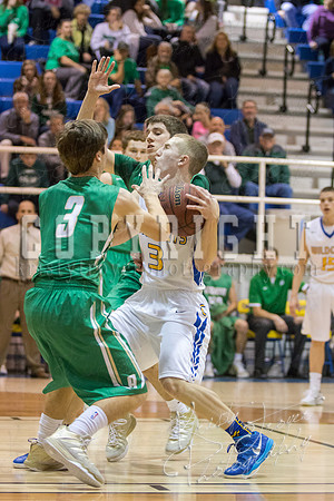 CHOUTEAU_VS_ADAIR_BASKETBALL_©KTROYERPHOTO-7085