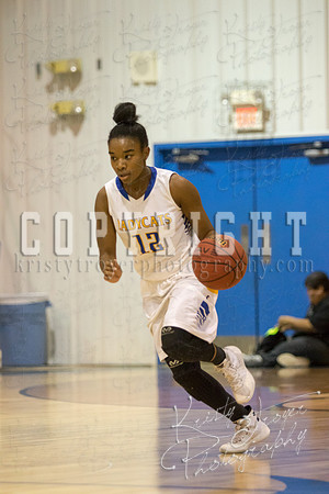 CHOUTEAU_VS_ADAIR_BASKETBALL_©KTROYERPHOTO-6906