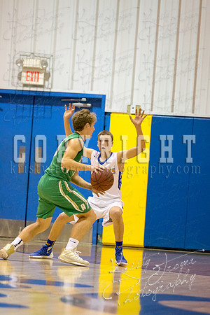 CHOUTEAU_VS_ADAIR_BASKETBALL_©KTROYERPHOTO-7113