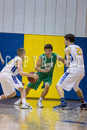 CHOUTEAU_VS_ADAIR_BASKETBALL_©KTROYERPHOTO-7241
