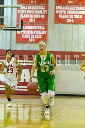 Adair_vs_Kanas_basketball_©KTROYERPHOTO-5499