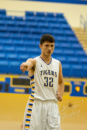 pryor_vs_skiatook_basketball_©KTROYERPHOTO-9441