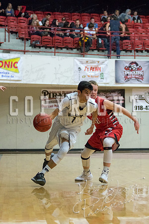 salina_vs_verdigris_Basketball_©KTROYERPHOTO-7964