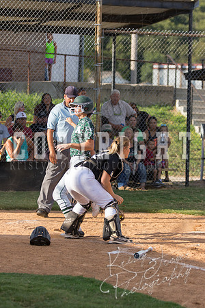 salina_vs_adair_softball-0315