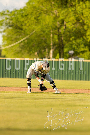 salina_vs_dewey_©KTROYERPHOTO-5536