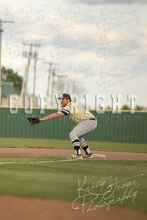 salina_vs_dewey_©KTROYERPHOTO-5456