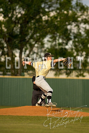 salina_vs_dewey_©KTROYERPHOTO-5462