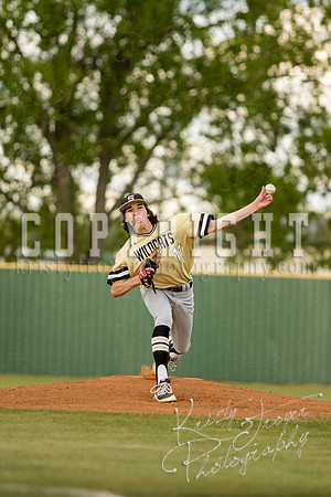 salina_vs_dewey_©KTROYERPHOTO-5435