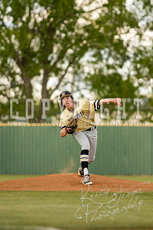 salina_vs_dewey_©KTROYERPHOTO-5446
