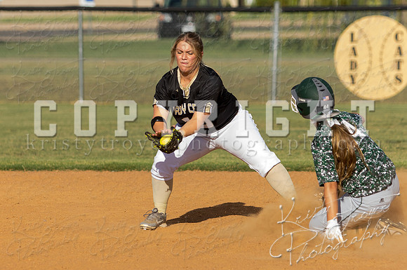 salina_vs_adair_softball-0248