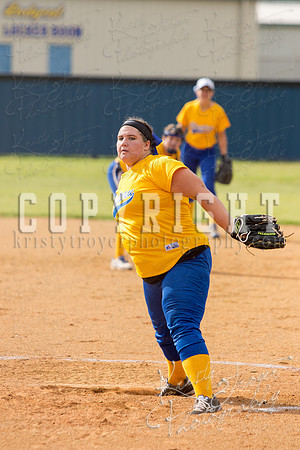 chouteau_Vs_Chelsea_softball-0119