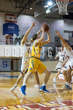 pryor_vs_tahlequah_basketball-0927