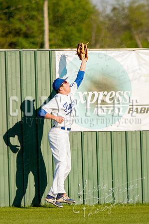 pryor_vs_claremore_baseball-0502
