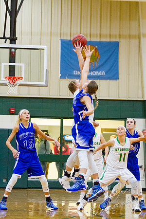 adair_vs_vinita_basketball-3427