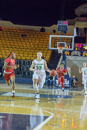 adair_vs_eastcentral_basketball-5848