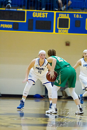 adair_vs_pryor_basketball-4592