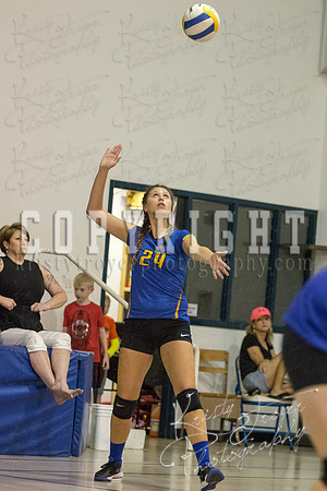 chouteau_vs_claremorechristian_volleyball-1376