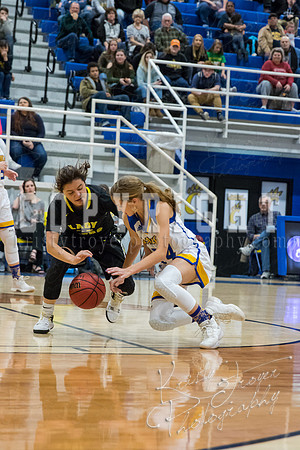 chouteau_vs_hulbert_ basketball-7812