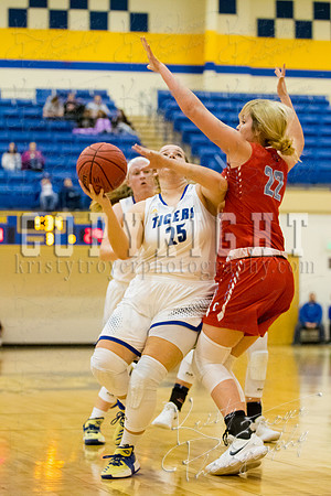 pryor_vs_collinsville_basketball-8594