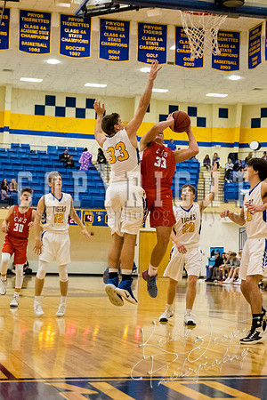pryor_vs_collinsville_basketball-8823