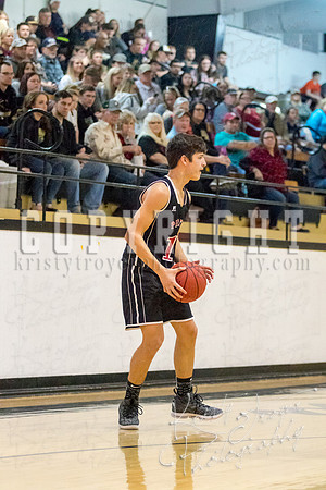 salina_vs_locustgrove_basketball-8941