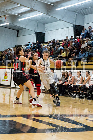 salina_vs_locustgrove_basketball-9136