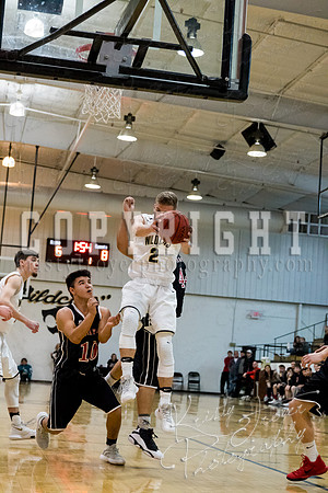 salina_vs_locustgrove_basketball-9160