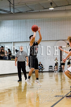 salina_vs_locustgrove_basketball-9171