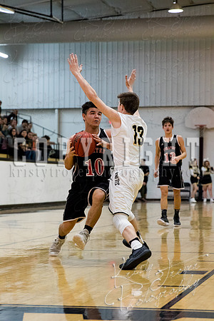 salina_vs_locustgrove_basketball-9175