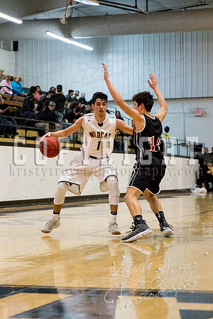salina_vs_locustgrove_basketball-9222