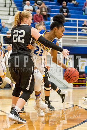 chouteau_vs_wyandotte_basketball-9076