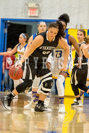 chouteau_vs_wyandotte_basketball-9077