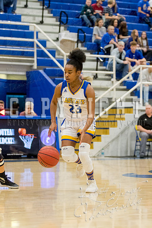 chouteau_vs_wyandotte_basketball-9082