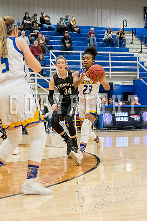 chouteau_vs_wyandotte_basketball-9241