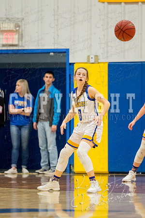 chouteau_vs_wyandotte_basketball-9090