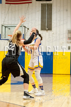 chouteau_vs_wyandotte_basketball-9091