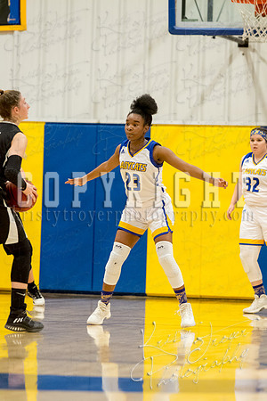 chouteau_vs_wyandotte_basketball-9096