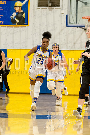 chouteau_vs_wyandotte_basketball-9099