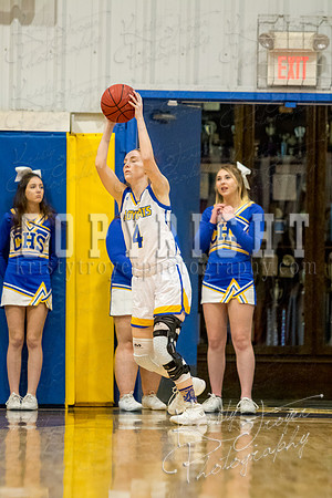 chouteau_vs_wyandotte_basketball-9100
